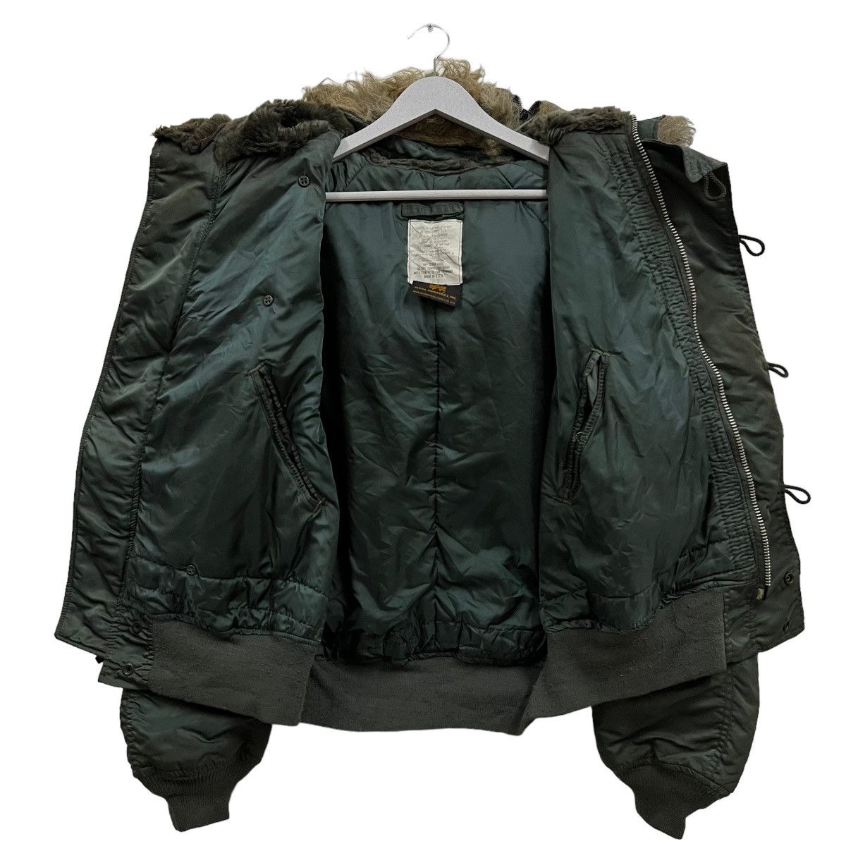 Alpha Industries 🚀OFFER NOW BOMBER🔥Attached Hood N-2B Bomber Army Jacket L Size US L / EU 52-54 / 3 - 20 Thumbnail