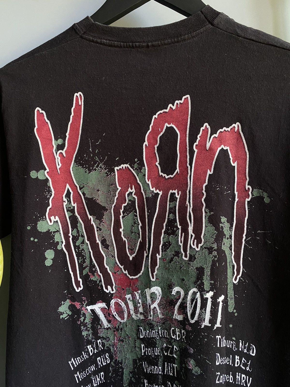 Band Tees Vintage Korn 2011 Tour T shirt Men’s M Black Album Promo Size US M / EU 48-50 / 2 - 14 Thumbnail