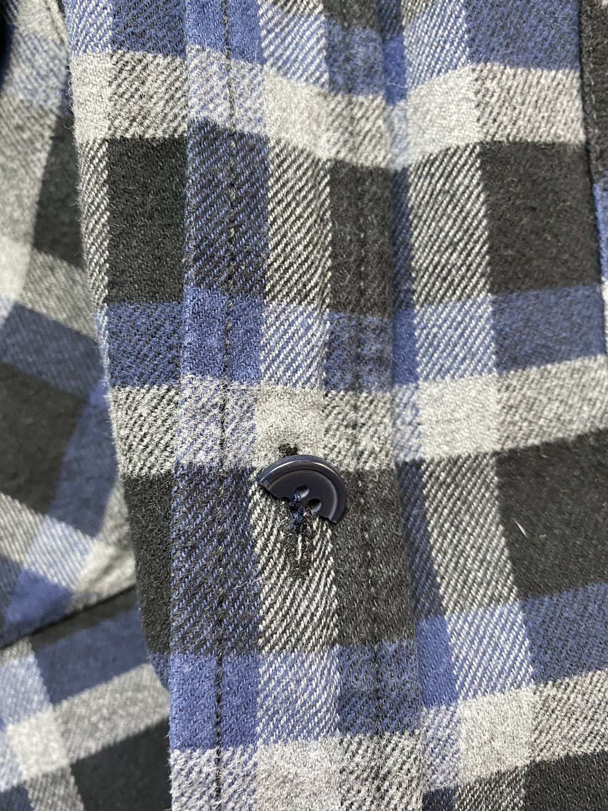 Other Carhartt Flannel Long Sleeve Plaid Shirt Men’s XL WIP Size US XL / EU 56 / 4 - 8 Thumbnail