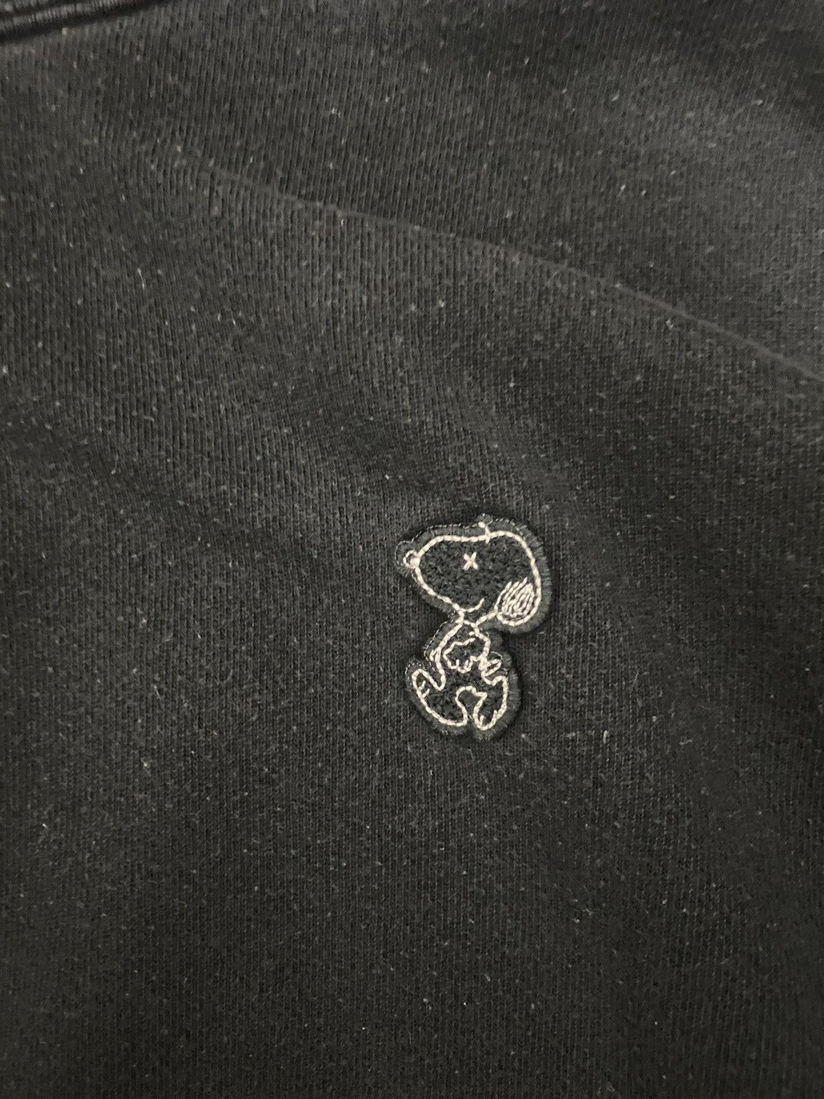 Kaws × Uniqlo Kaws Uniqlo Hoodies Size US M / EU 48-50 / 2 - 7 Thumbnail