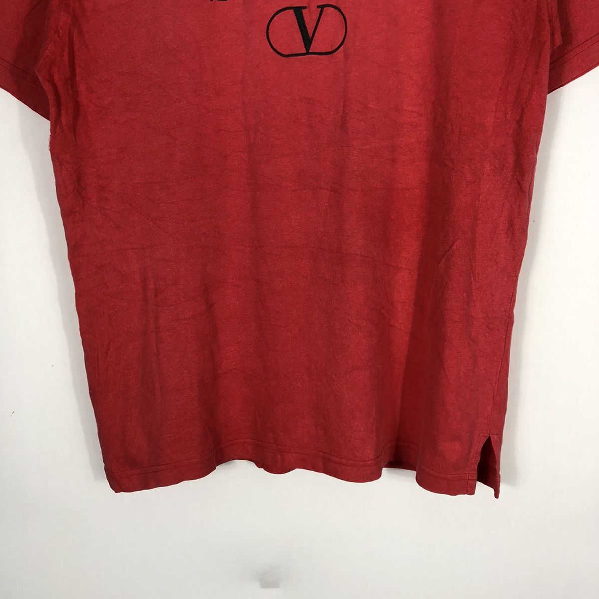 Valentino ❤️Authentic❤️Vintage Valentino Embroidery Logo Spellout Tee Size US M / EU 48-50 / 2 - 3 Thumbnail
