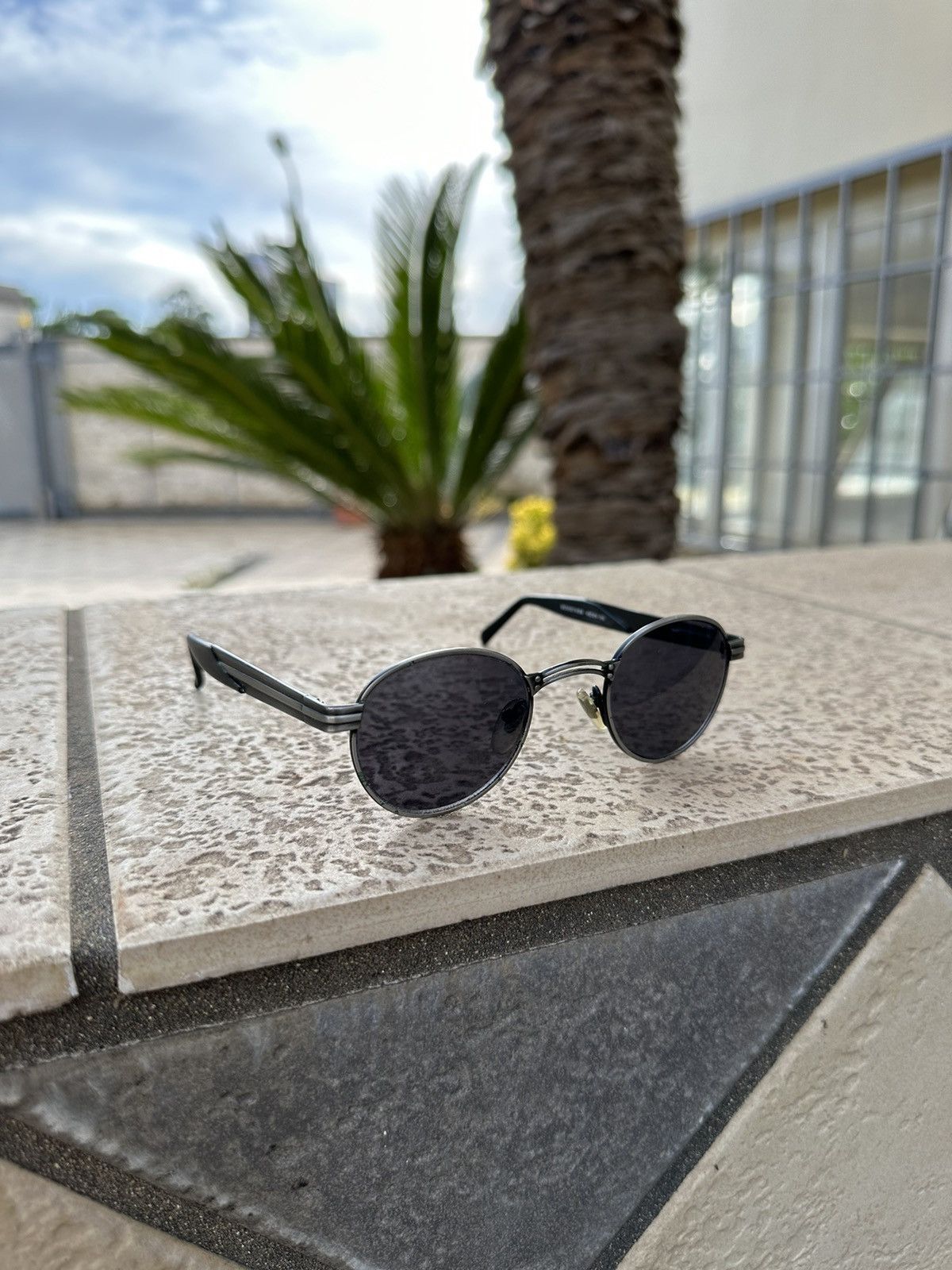 Vintage FOSSIL Sunglasses Fossil Fos 3082/S Sunglasses | FramesDirect.com main image 2