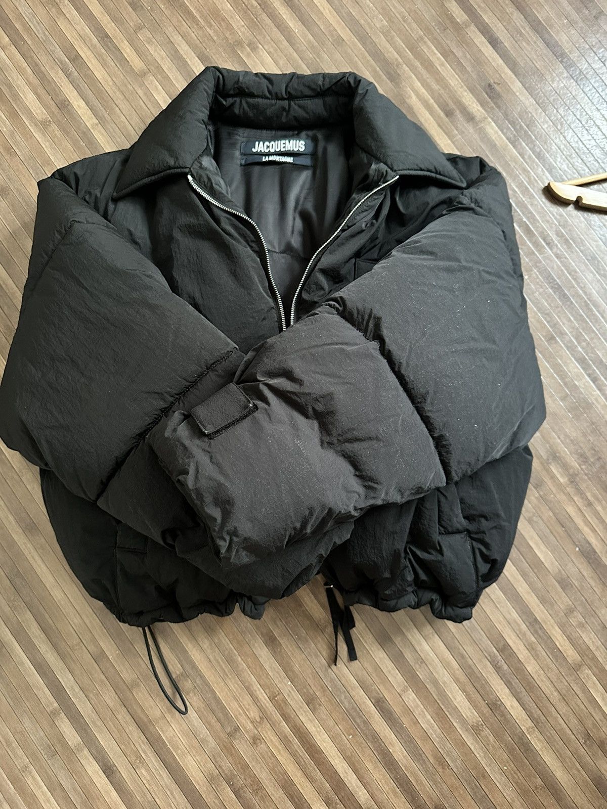 Jacquemus Jacquemus Puffer Jacket "Le Flocon" Size US M / EU 48-50 / 2 - 7 Thumbnail