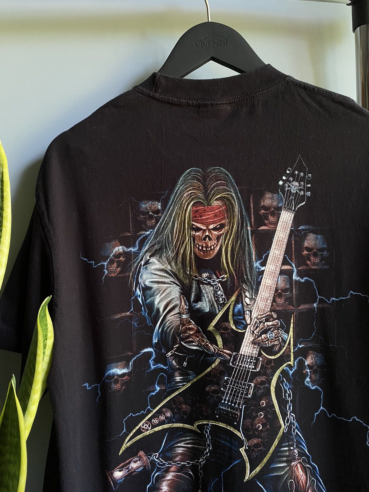 Band Tees Vintage 90s Skeleton Guitar Player Band T Shirt Size US XL / EU 56 / 4 - 12 Thumbnail