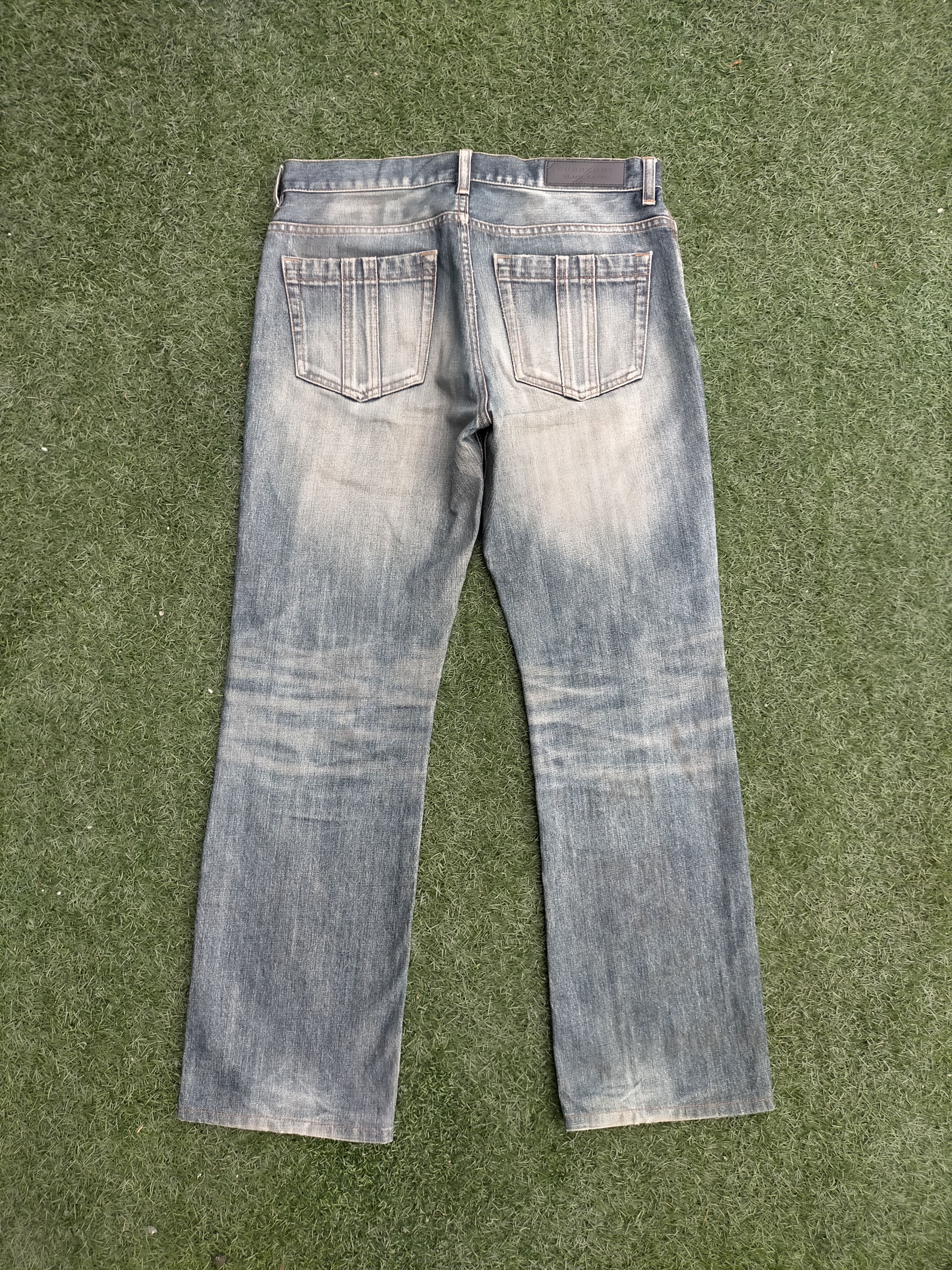 Burberry Burberry Distressed denim pants Size US 32 / EU 48 - 8 Thumbnail