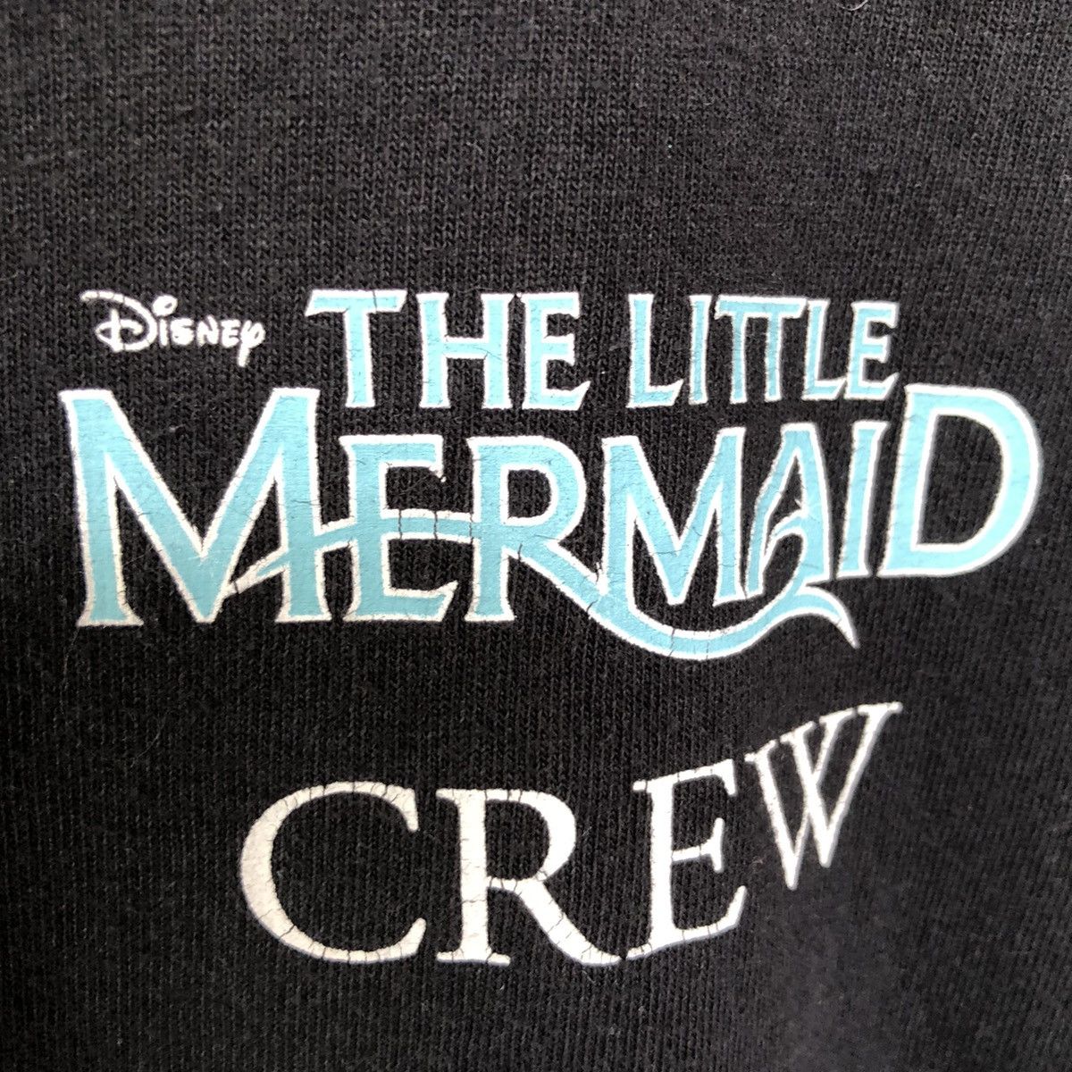 Disney 🔥Very Rare🔥Sunfaded Disney The Little Mermaid CREW Tshirt Size US M / EU 48-50 / 2 - 4 Thumbnail
