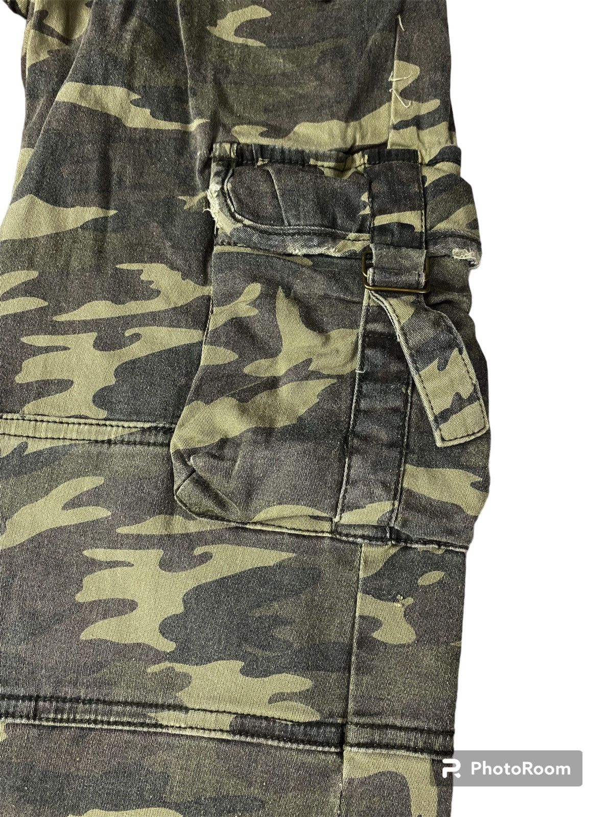 Vintage ❗️SALE❗️Vintage Upper Freak Cargo Tactical Camo Bondage Pant Size 28" / US 6 / IT 42 - 16 Thumbnail