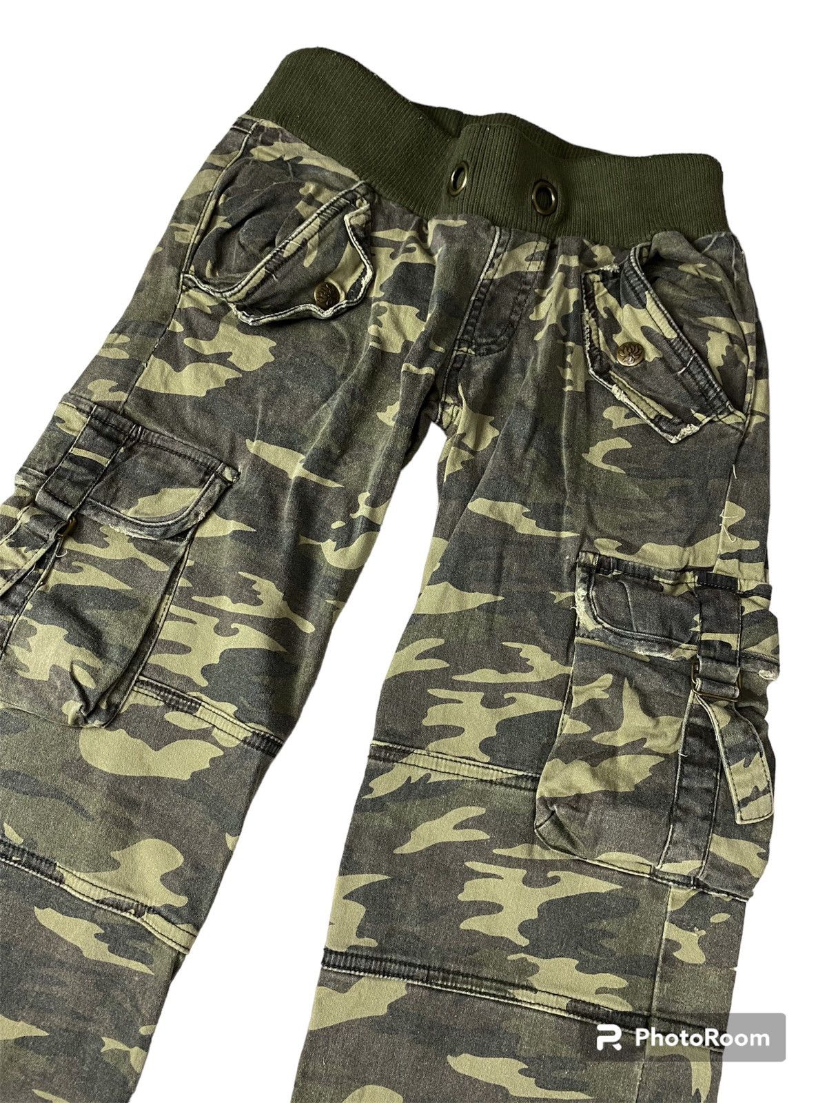 Vintage ❗️SALE❗️Vintage Upper Freak Cargo Tactical Camo Bondage Pant Size 28" / US 6 / IT 42 - 14 Thumbnail