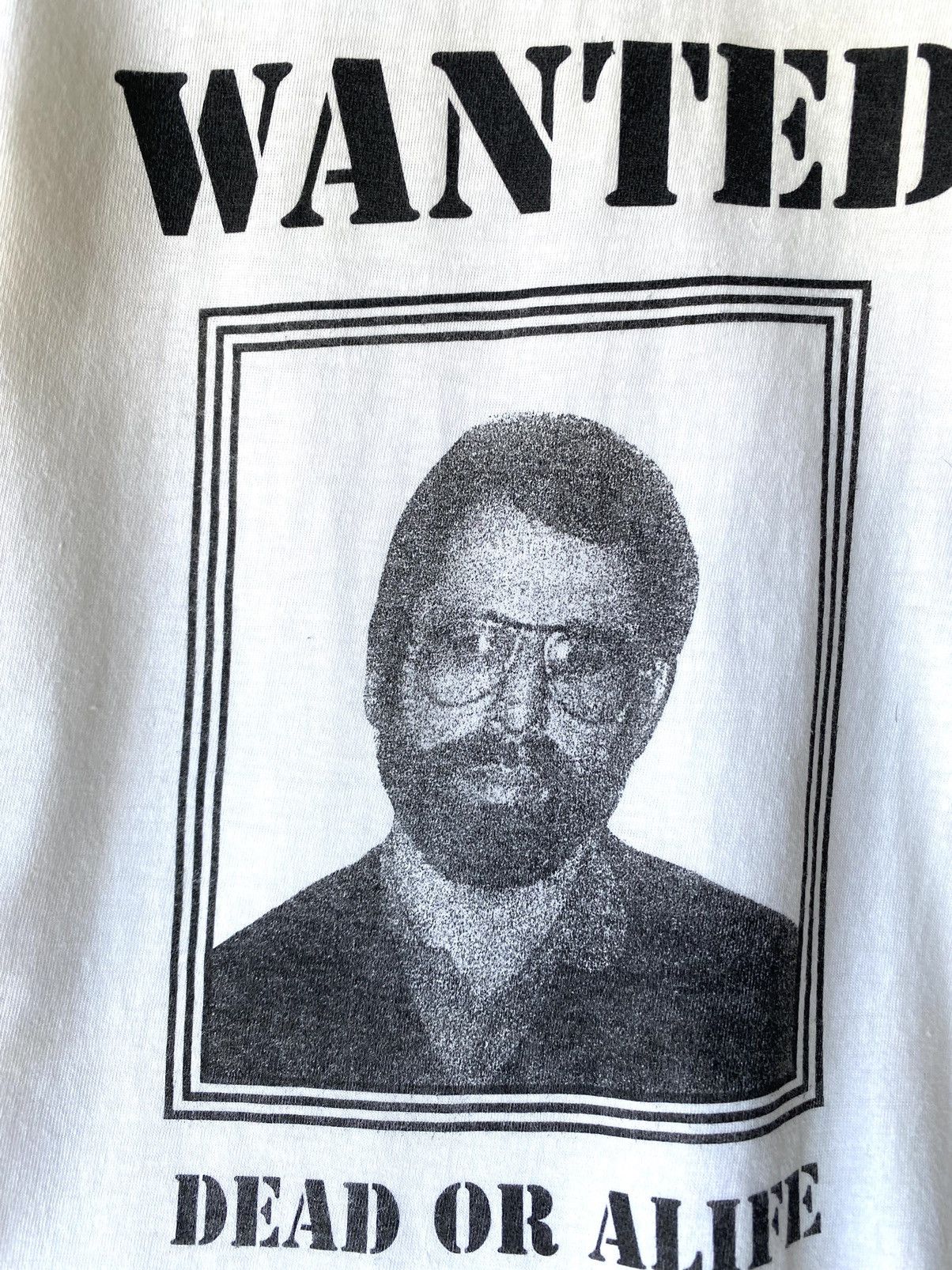 Band Tees 80-90’s Vintage Wanted Terrorist Robber Face T Shirt FBI Size US L / EU 52-54 / 3 - 6 Thumbnail