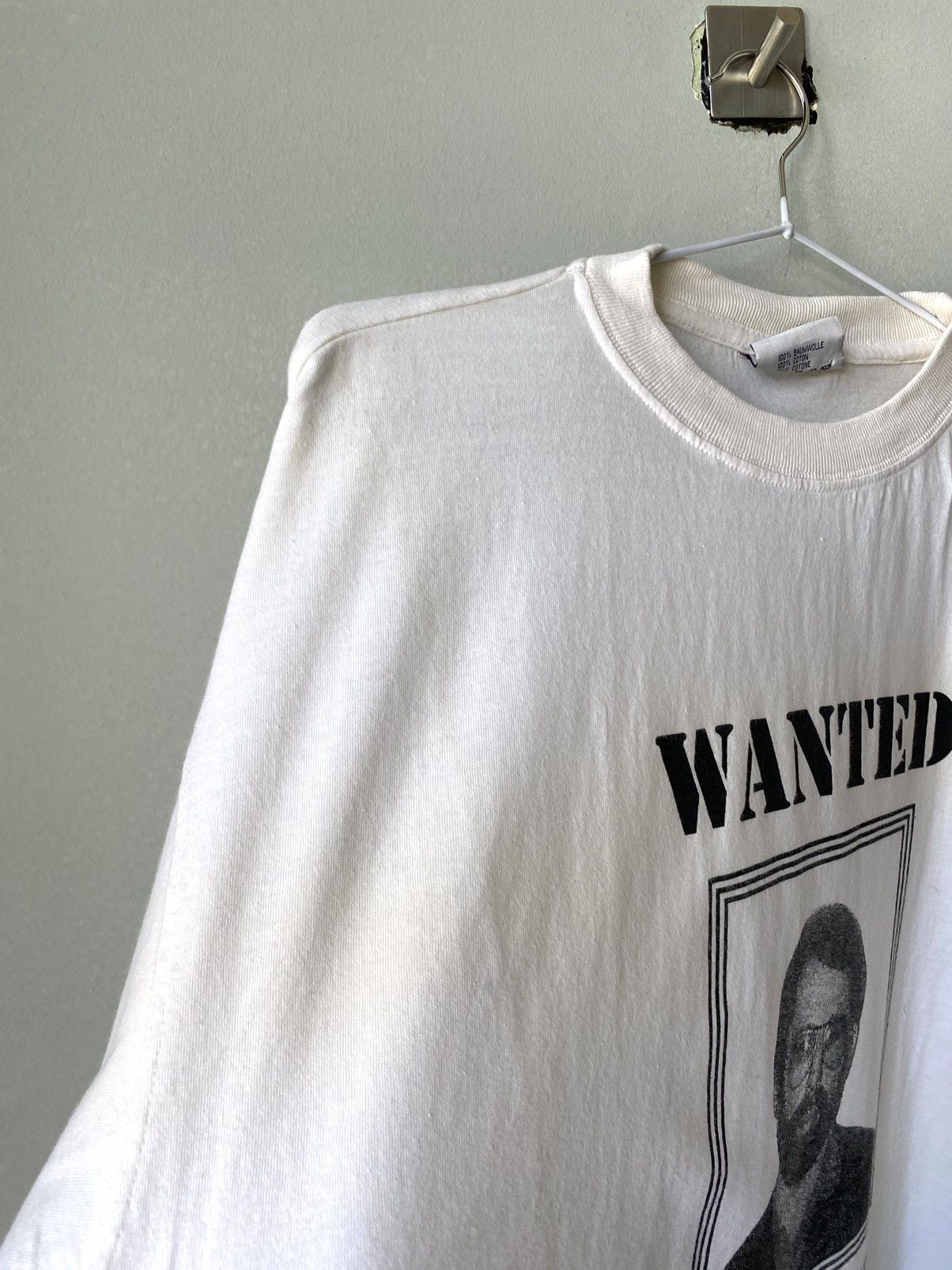 Band Tees 80-90’s Vintage Wanted Terrorist Robber Face T Shirt FBI Size US L / EU 52-54 / 3 - 8 Thumbnail
