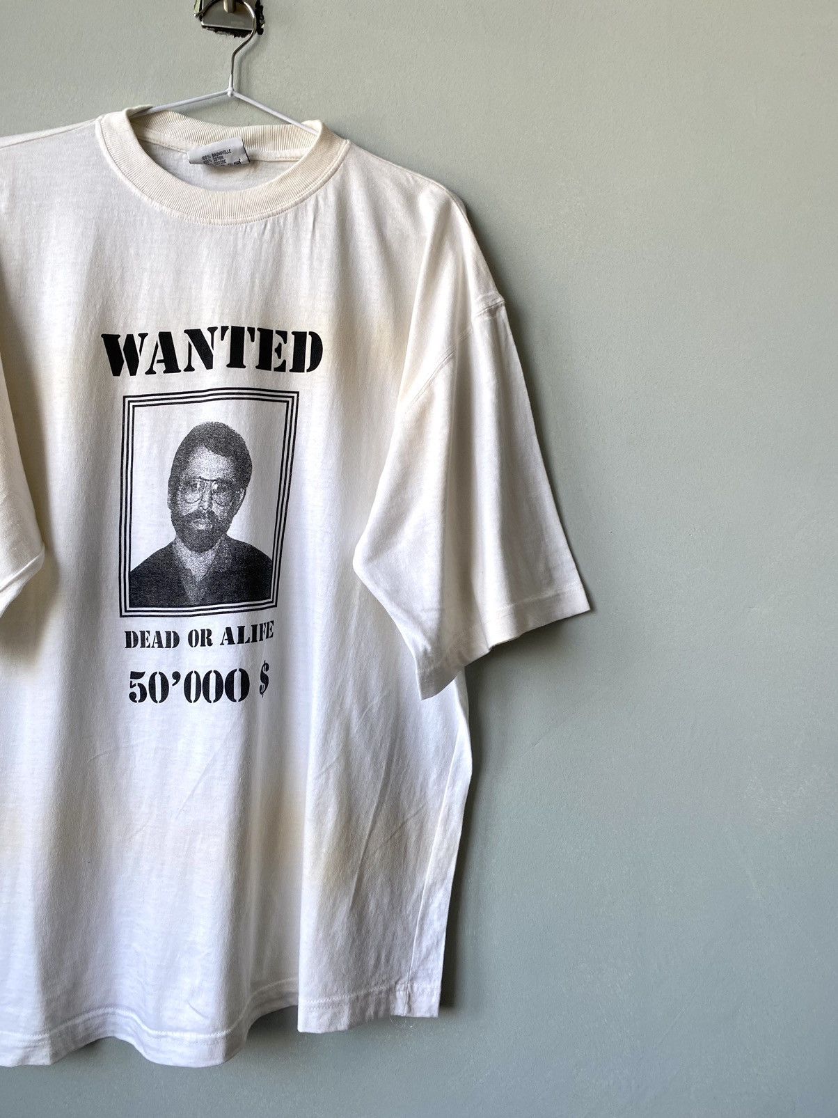 Band Tees 80-90’s Vintage Wanted Terrorist Robber Face T Shirt FBI Size US L / EU 52-54 / 3 - 3 Thumbnail