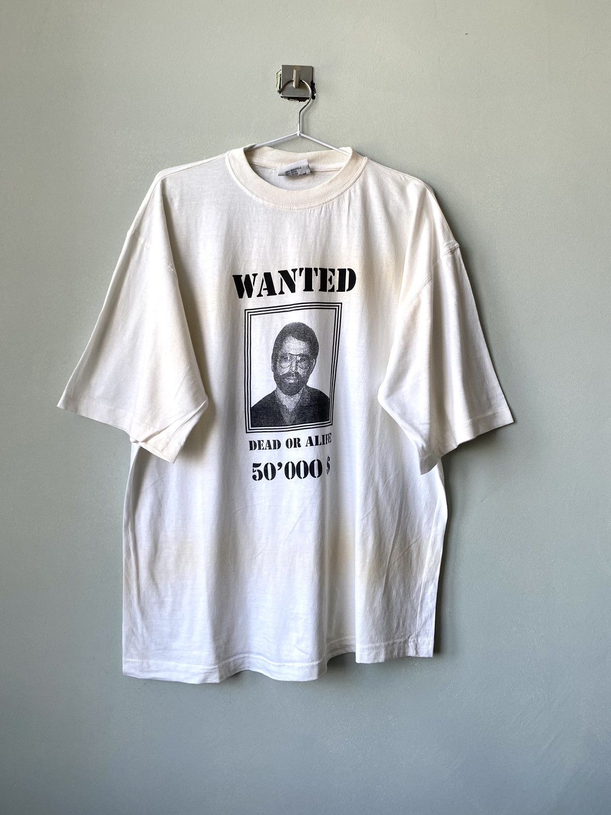 Band Tees 80-90’s Vintage Wanted Terrorist Robber Face T Shirt FBI Size US L / EU 52-54 / 3 - 1 Thumbnail