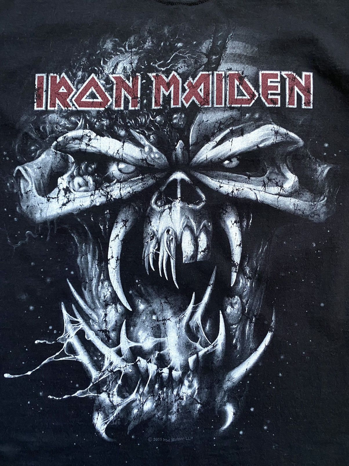 Band Tees Vintage 2010 Iron Maiden T Shirt Big Print Rock Band Tee Size US M / EU 48-50 / 2 - 4 Thumbnail