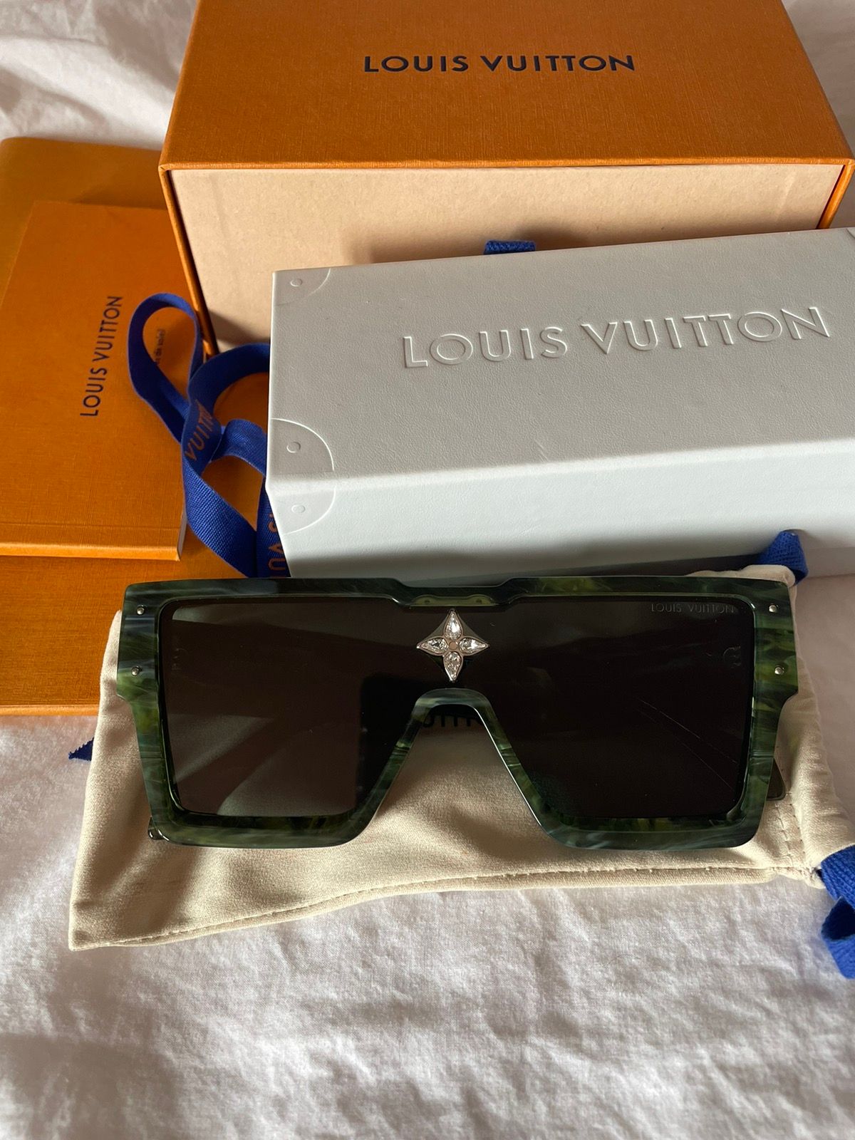 LOUIS VUITTON Acetate Marble Effect Swarovski Cyclone Sunglasses