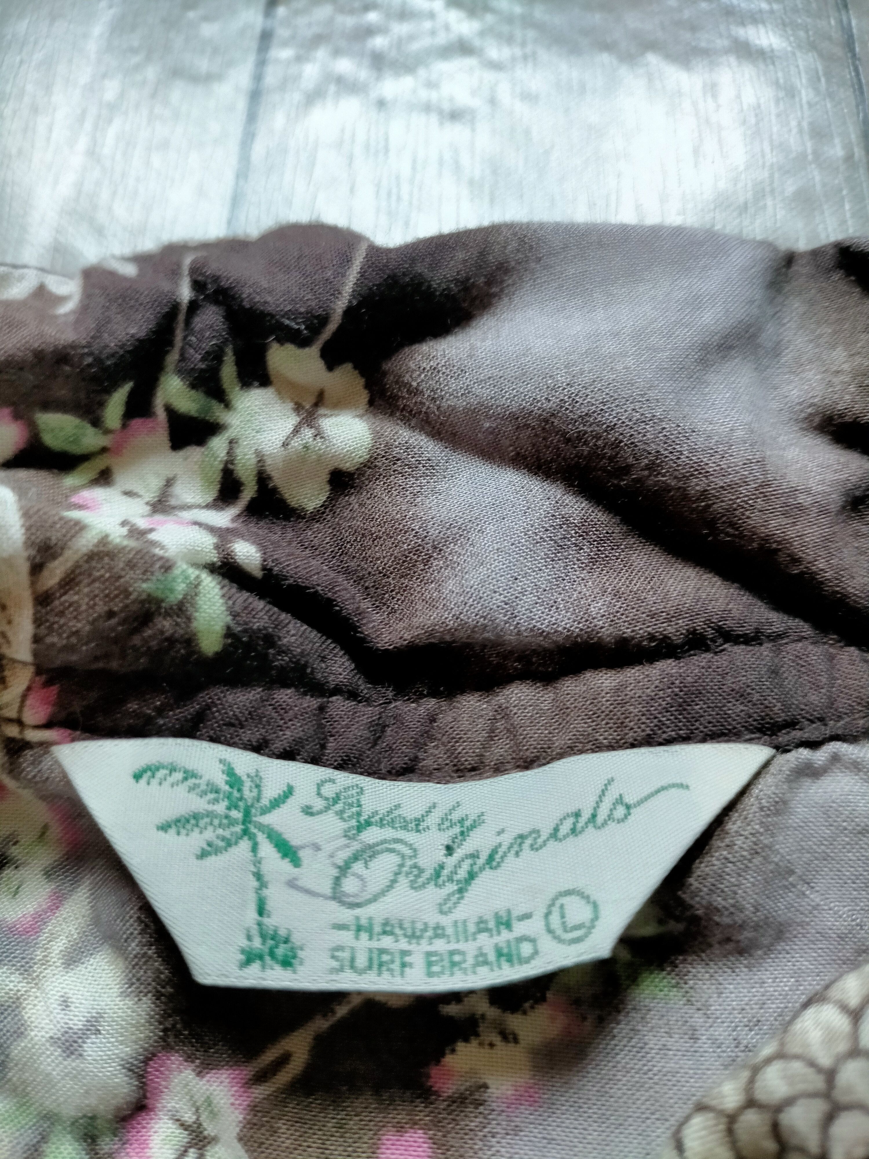 Japanese Brand Birds Eagle motive Hawaiian Rayon button ups shirts Size US L / EU 52-54 / 3 - 6 Thumbnail