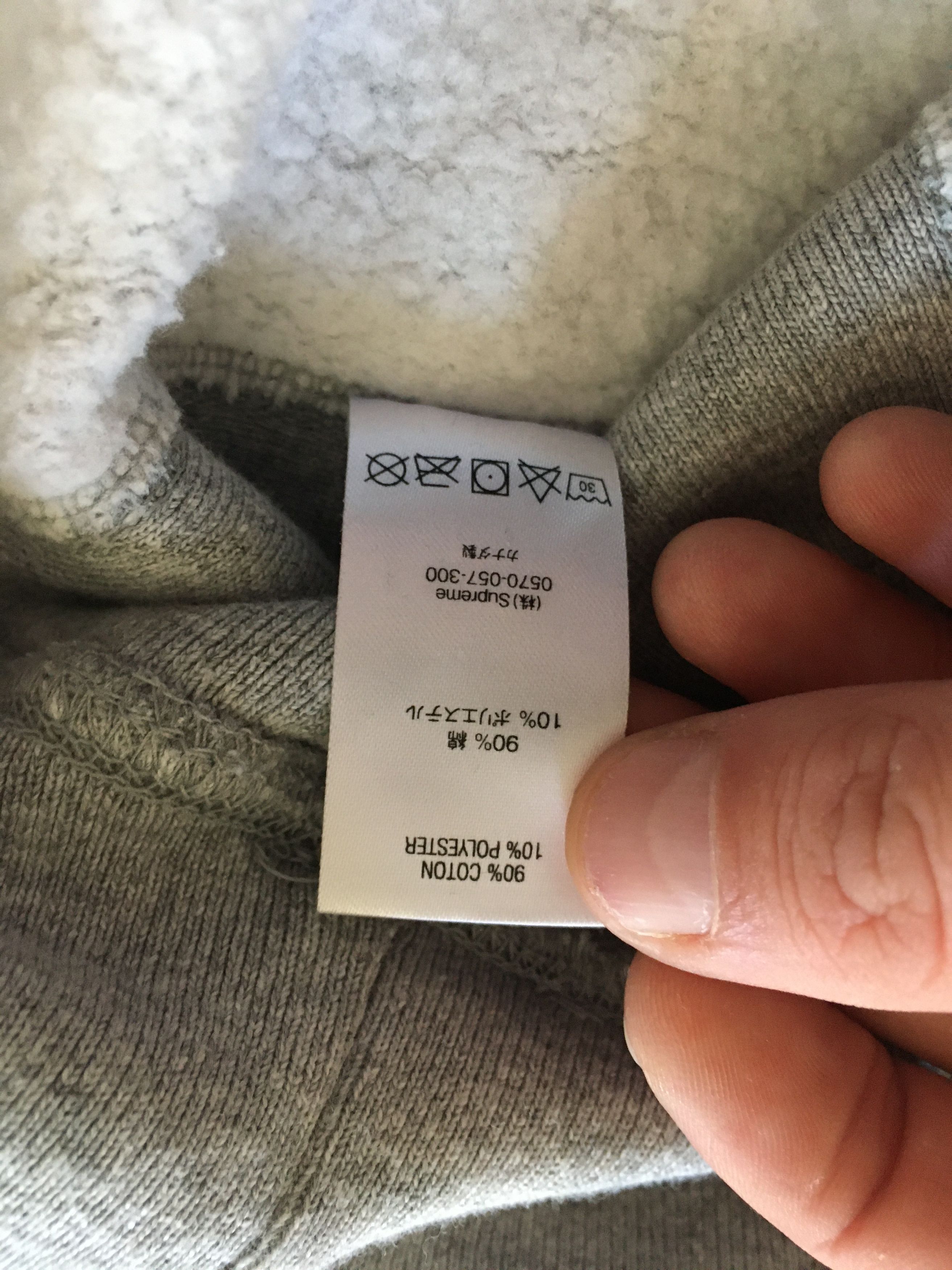 Kaws × Supreme Chalk Box Logo Hoodie Size US L / EU 52-54 / 3 - 5 Thumbnail