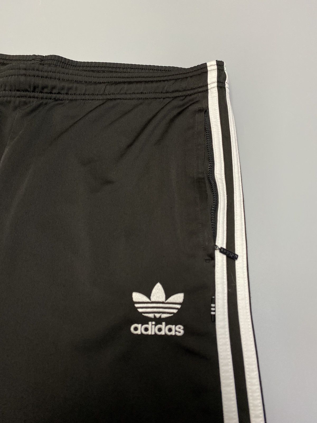 Adidas × Vintage Vintage Adidas Black Track Pants Size US 32 / EU 48 - 15 Thumbnail