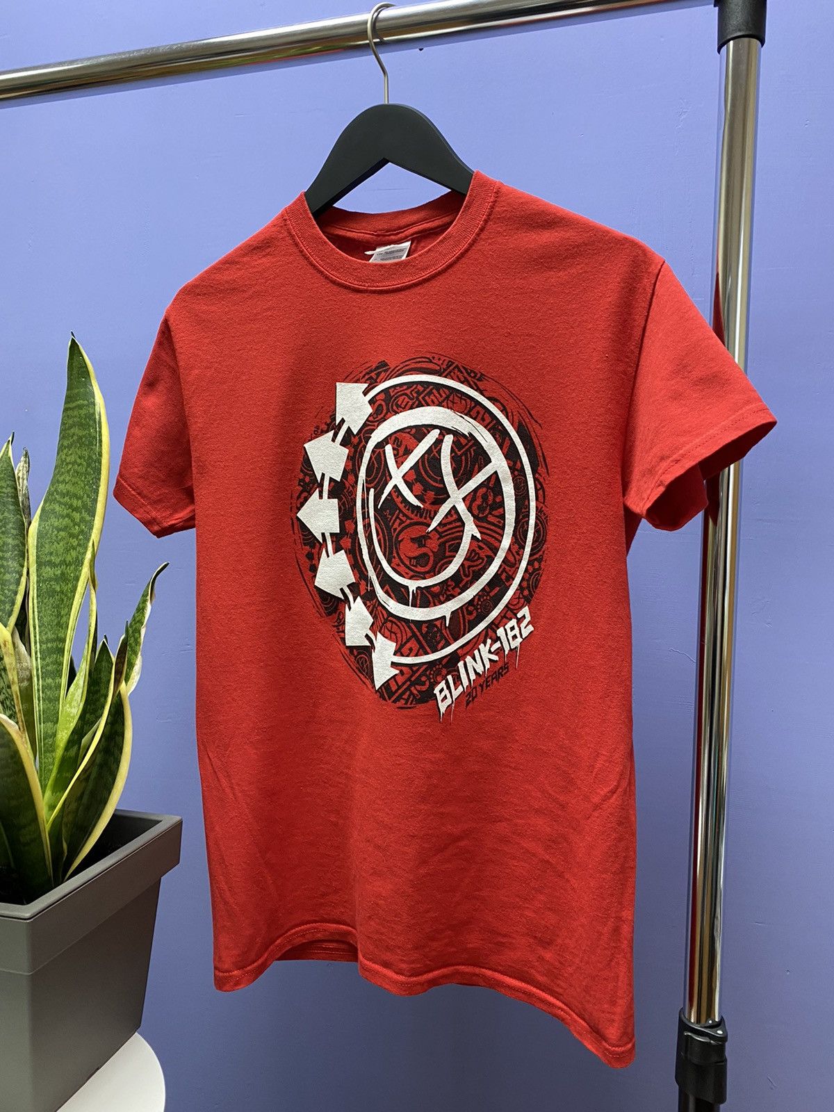 Band Tees Blink-182 20 Years 2012 Tour T Shirt Band Rock Men’s S Red Size US S / EU 44-46 / 1 - 2 Thumbnail