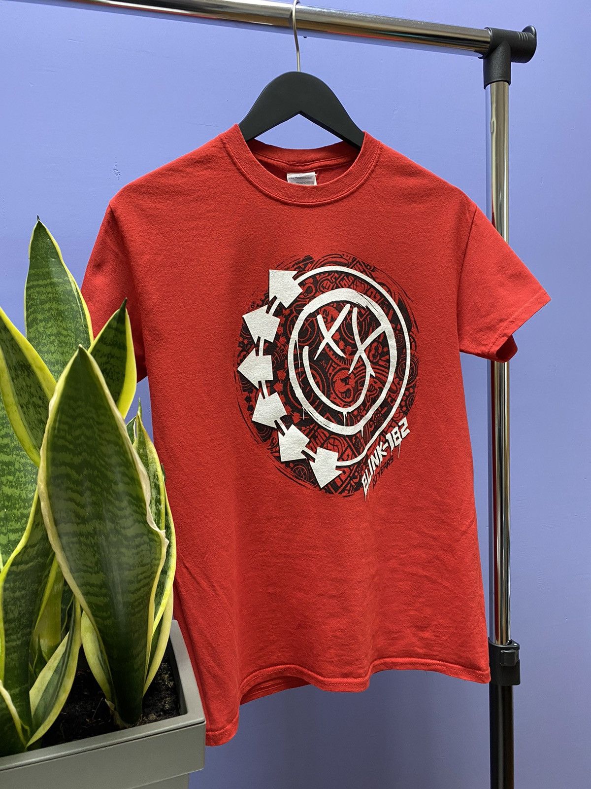 Band Tees Blink-182 20 Years 2012 Tour T Shirt Band Rock Men’s S Red Size US S / EU 44-46 / 1 - 3 Thumbnail