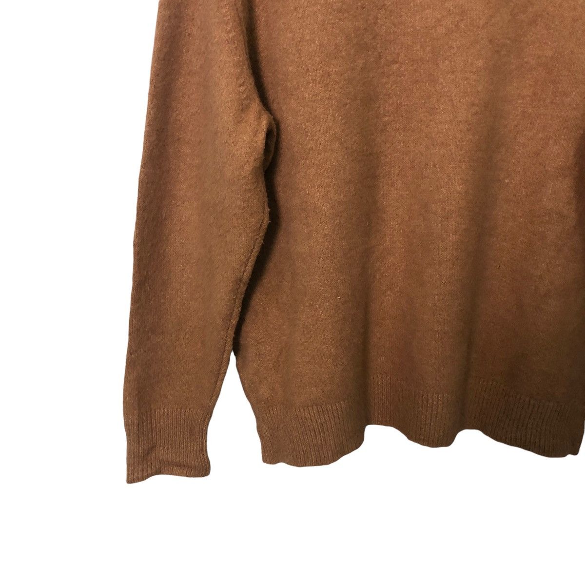 JW Anderson Vintage J.W Anderson Uniqlo Crewneck Knitwear Sweater Jumper Size US XL / EU 56 / 4 - 7 Thumbnail