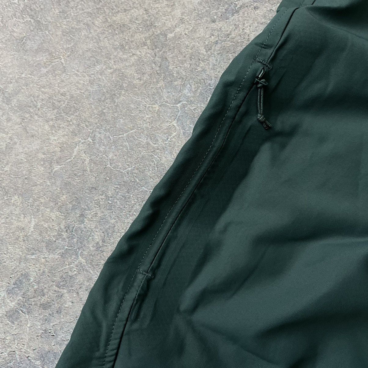Arc'teryx ARCTERYX CAPRI CARGO PANT WOMENS/MENS XS Size US 30 / EU 46 - 7 Thumbnail