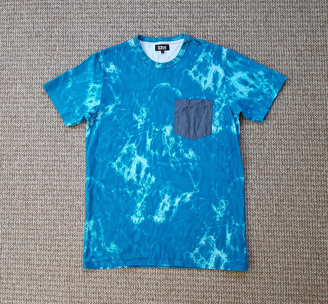 izzue IZZUE short sleeve t shirt tee size 5 Size US M / EU 48-50 / 2 - 1 Thumbnail