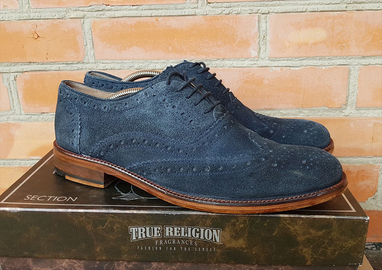 Ben Sherman Ben Sherman Suede Brogue Shoes Size US 9 / EU 42 - 1 Thumbnail