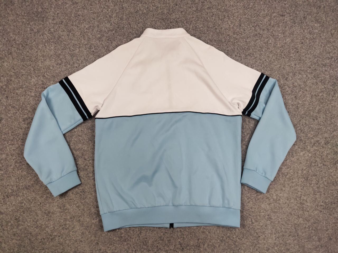 Sergio Tacchini Sergio Tacchini track top light Blue White Light Zip Jacket Size US XL / EU 56 / 4 - 18 Thumbnail