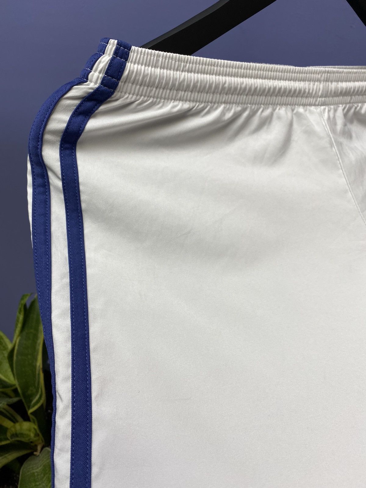 Adidas Adidas 2016 Real Madrid Soccer Shorts Size US 30 / EU 46 - 10 Thumbnail