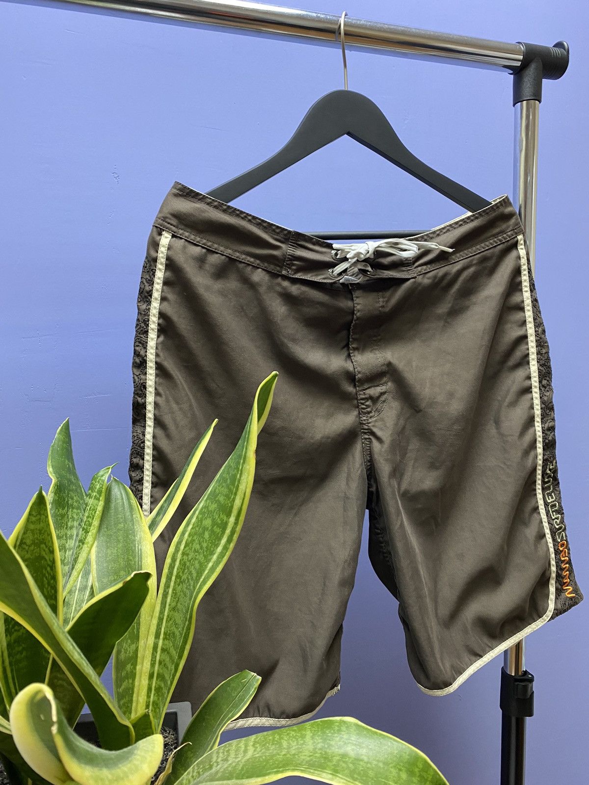 Mambo × Vintage Mambo Surf Deluxe Surfing Shorts Swimming Size US 34 / EU 50 - 3 Thumbnail