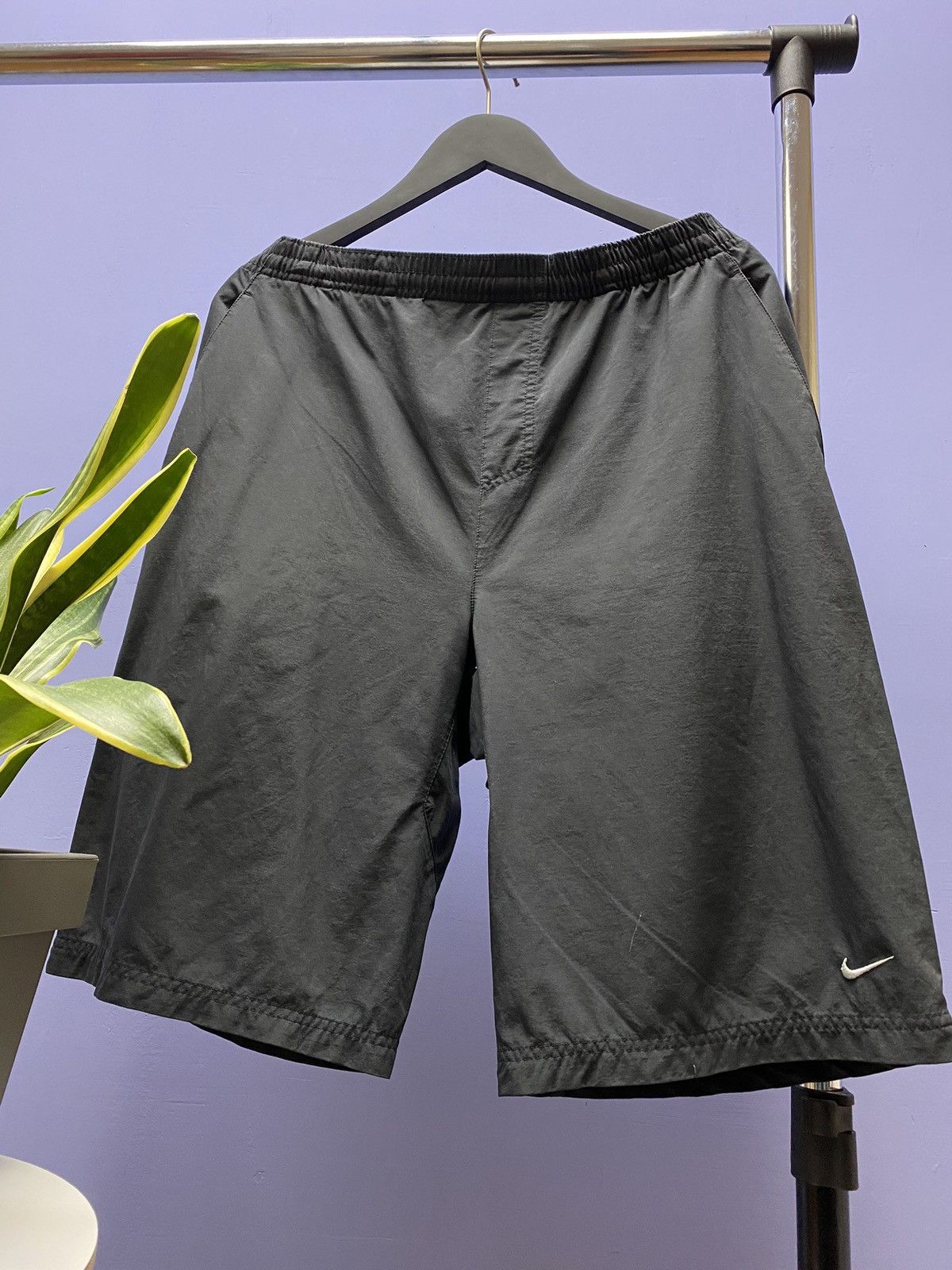 Nike × Vintage Vintage Nike Small Logo Swoosh Shorts Size XL Size US 36 / EU 52 - 4 Thumbnail