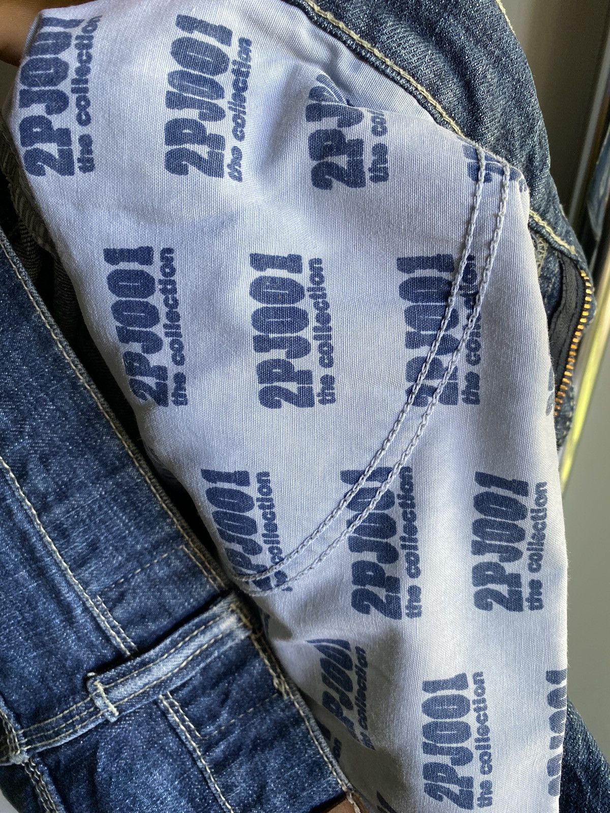 Makaveli × Rap Tees × Vintage Vintage Makaveli x 2Pac Jeans Shorts Denim Tupac Hiphop Rap Size US 33 - 18 Thumbnail