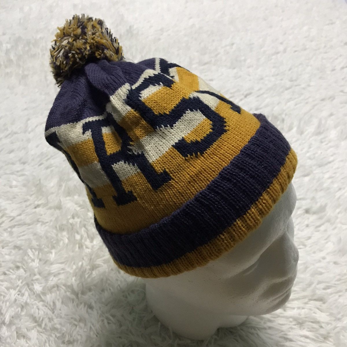 Other Varsity beanie hat snow cap Size ONE SIZE - 10 Thumbnail