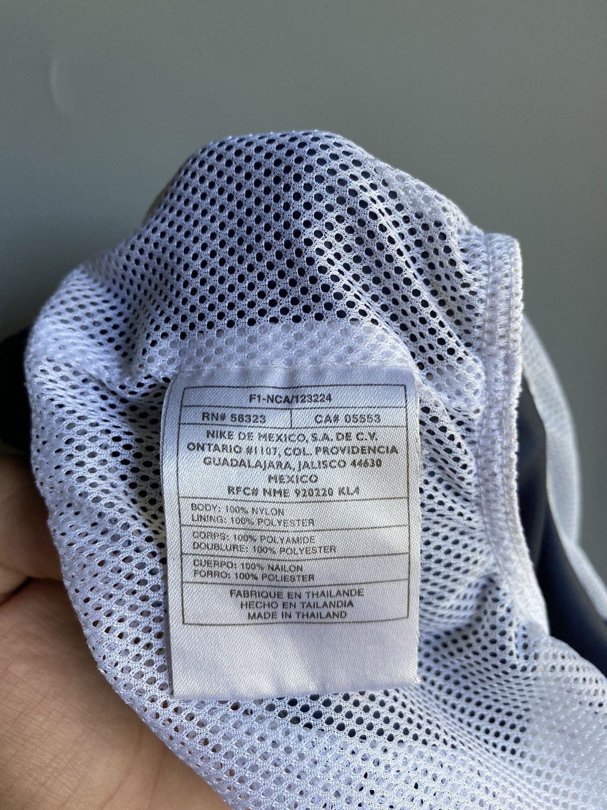Nike × Vintage Vintage Nike Shorts Size US 30 / EU 46 - 22 Thumbnail