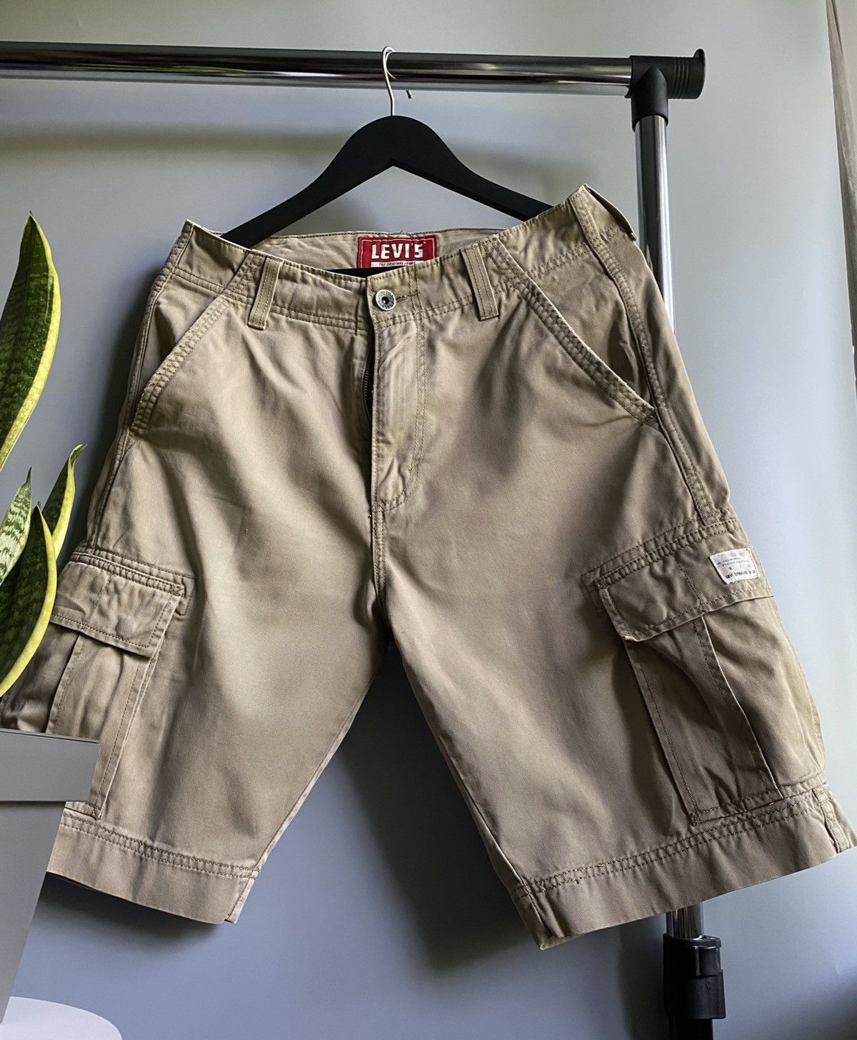 Levi's × Levi's Vintage Clothing × Vintage Vintage Levi’s Cargo Short W30 Size US 30 / EU 46 - 6 Thumbnail