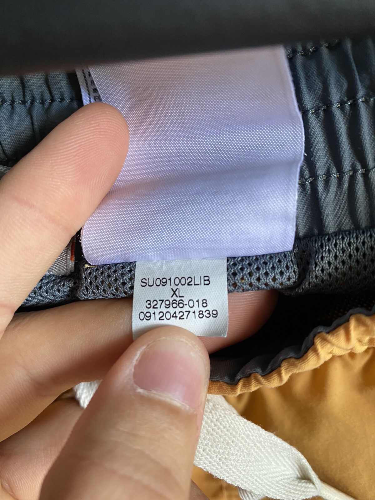 Nike × Vintage Vintage Nike Shorts Size US 34 / EU 50 - 9 Thumbnail