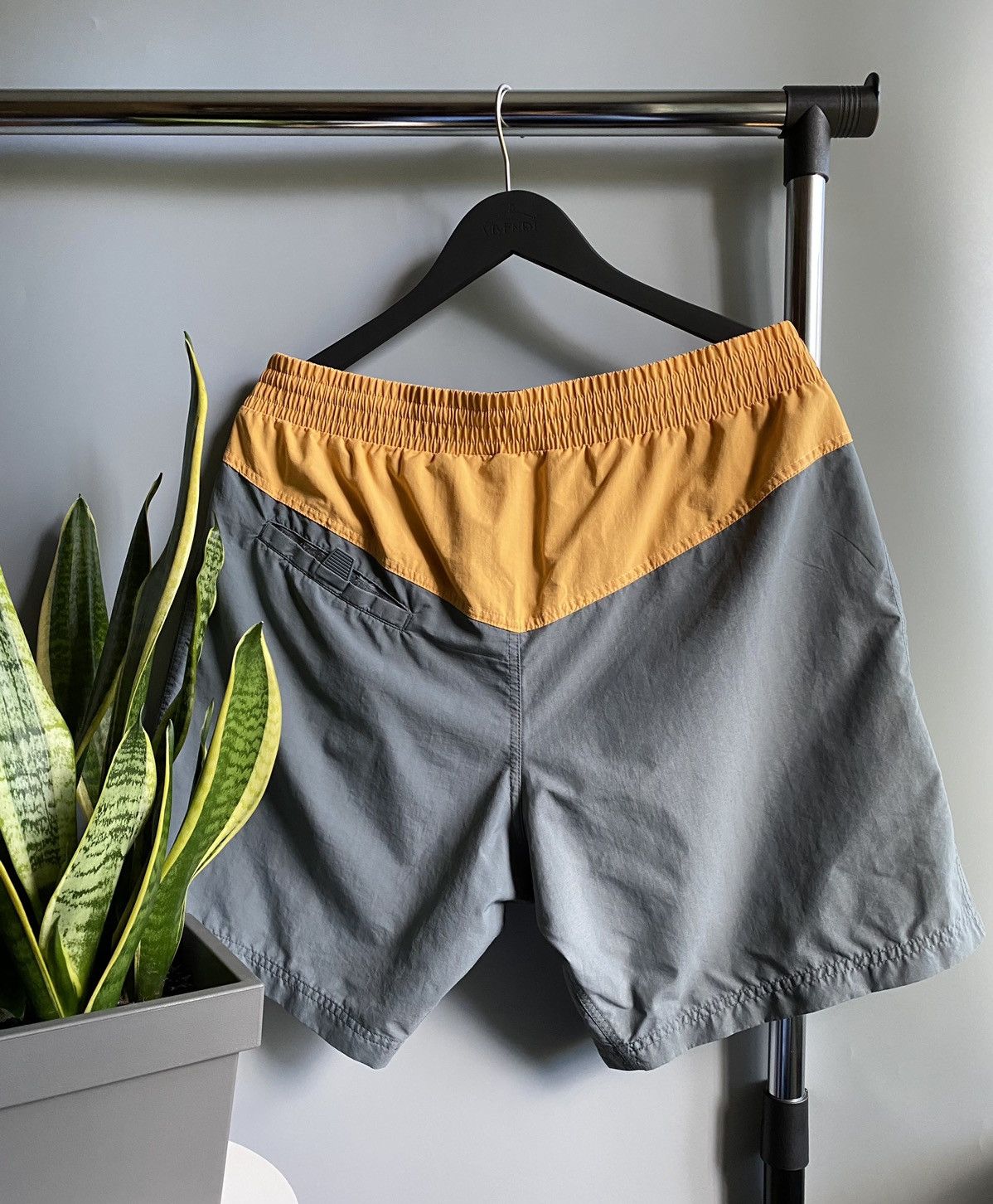 Nike × Vintage Vintage Nike Shorts Size US 34 / EU 50 - 12 Thumbnail