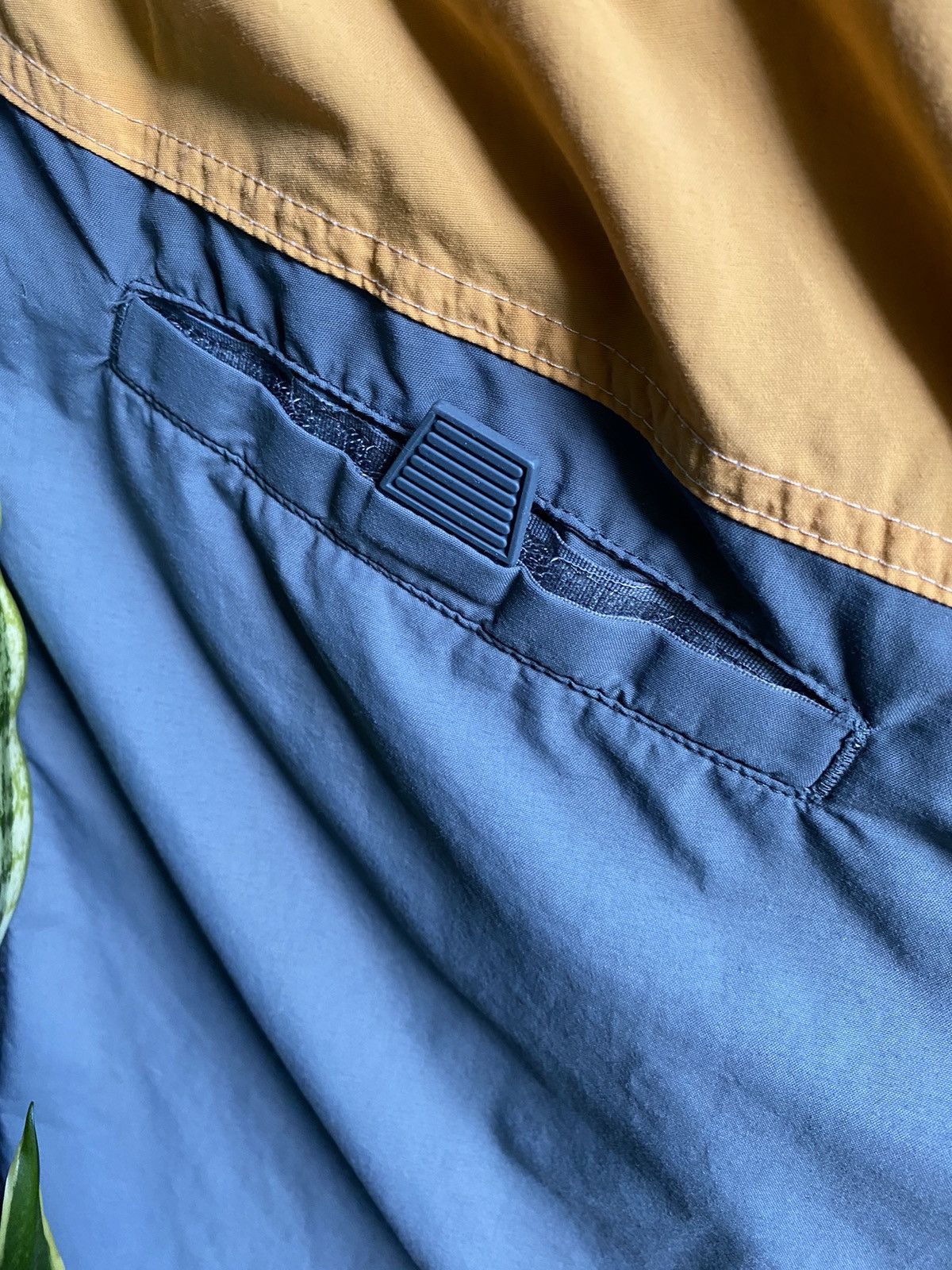 Nike × Vintage Vintage Nike Shorts Size US 34 / EU 50 - 14 Thumbnail