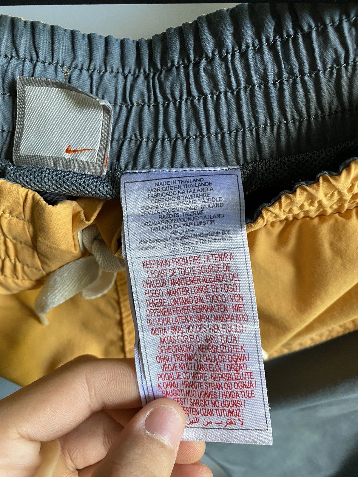 Nike × Vintage Vintage Nike Shorts Size US 34 / EU 50 - 10 Thumbnail