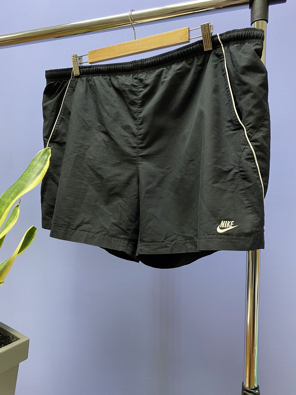 Nike × Vintage Vintage Nike Small Logo Swoosh Shorts Size XXL Size US 36 / EU 52 - 5 Thumbnail