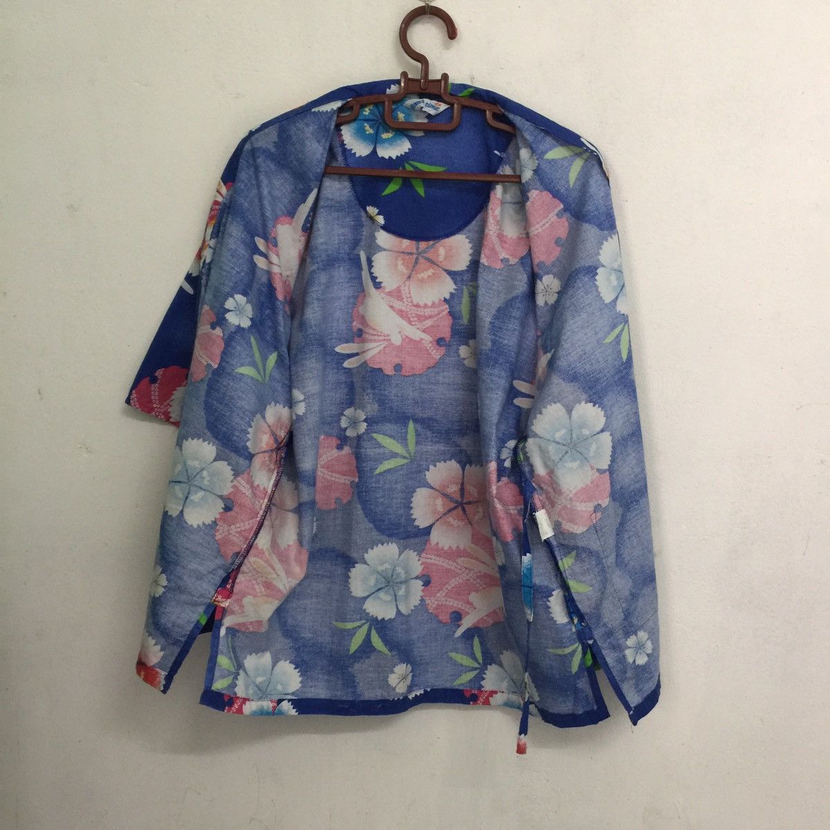 Japanese Brand Beach time kimono made in Japan Size US M / EU 48-50 / 2 - 4 Thumbnail