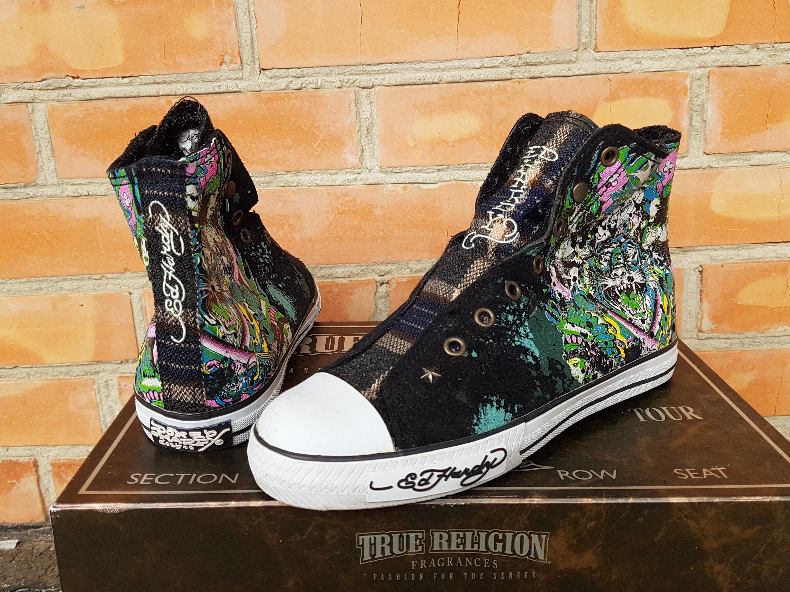 Ed Hardy Vintage Ed Hardy Hi-Top Womens Sherpa Suede Sneakers Size US 8 / IT 38 - 1 Thumbnail