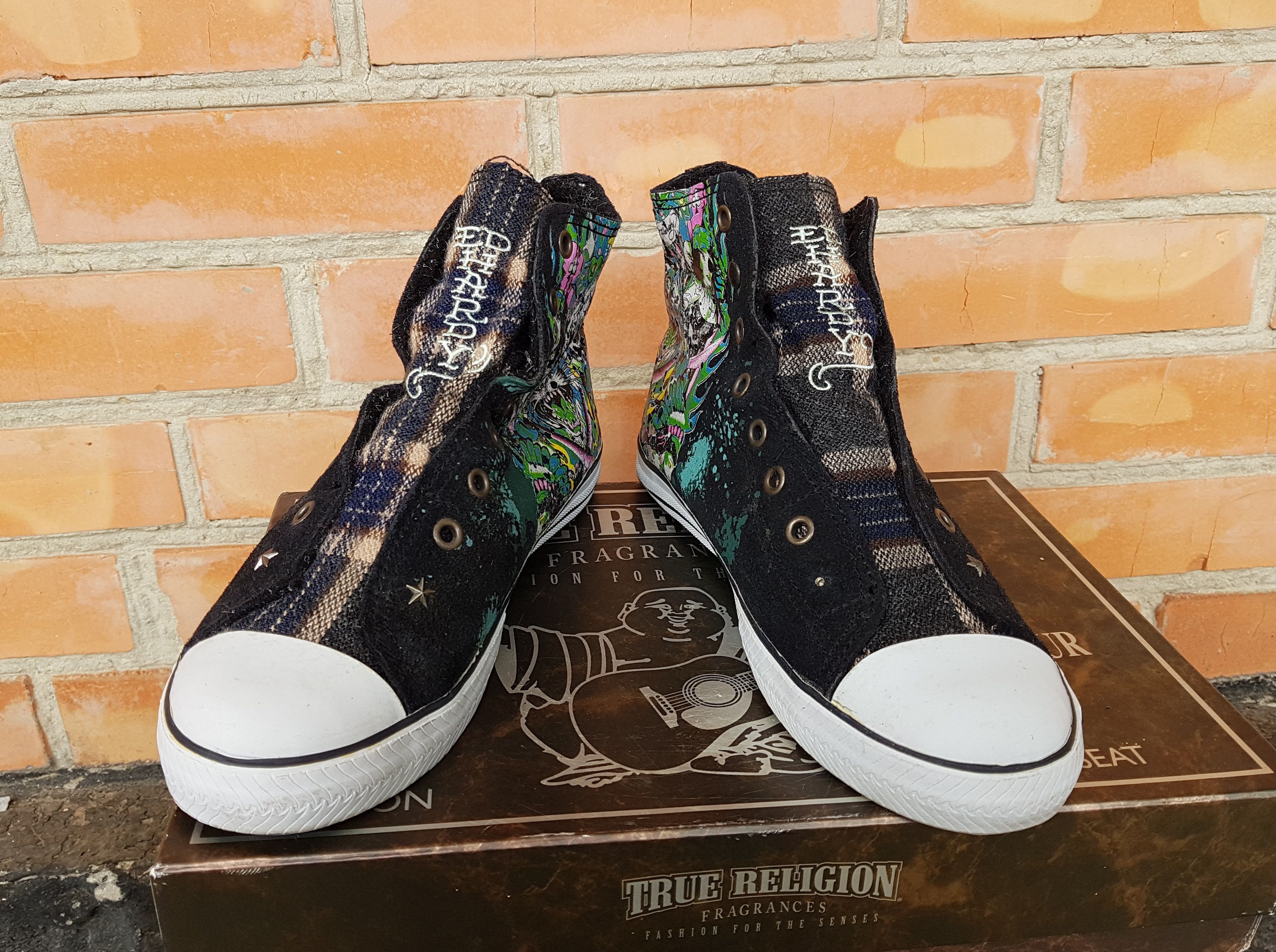 Ed Hardy Vintage Ed Hardy Hi-Top Womens Sherpa Suede Sneakers Size US 8 / IT 38 - 5 Thumbnail