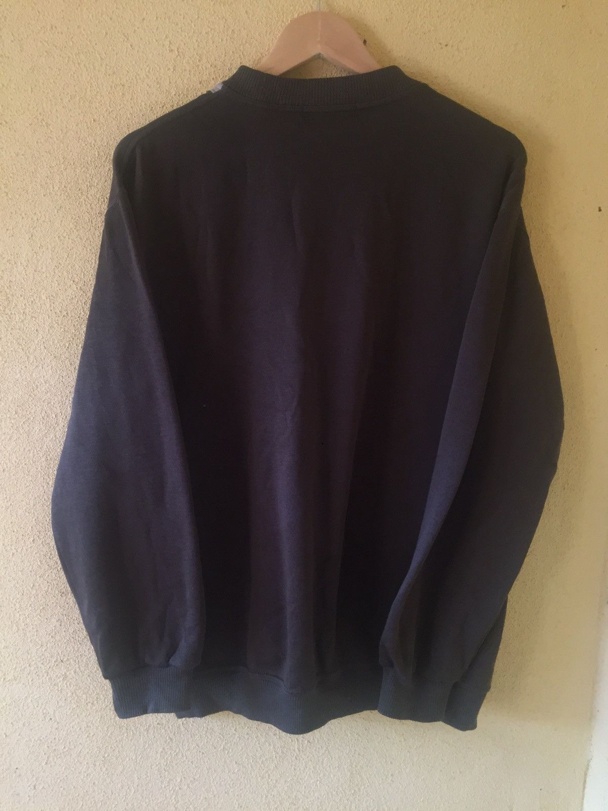 Japanese Brand Vintage Dc World Embroidery Crewneck Sweatshirt Size US L / EU 52-54 / 3 - 8 Thumbnail