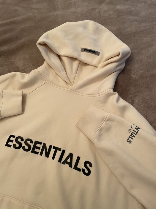 Fear of god discount essentials buttercream hoodie