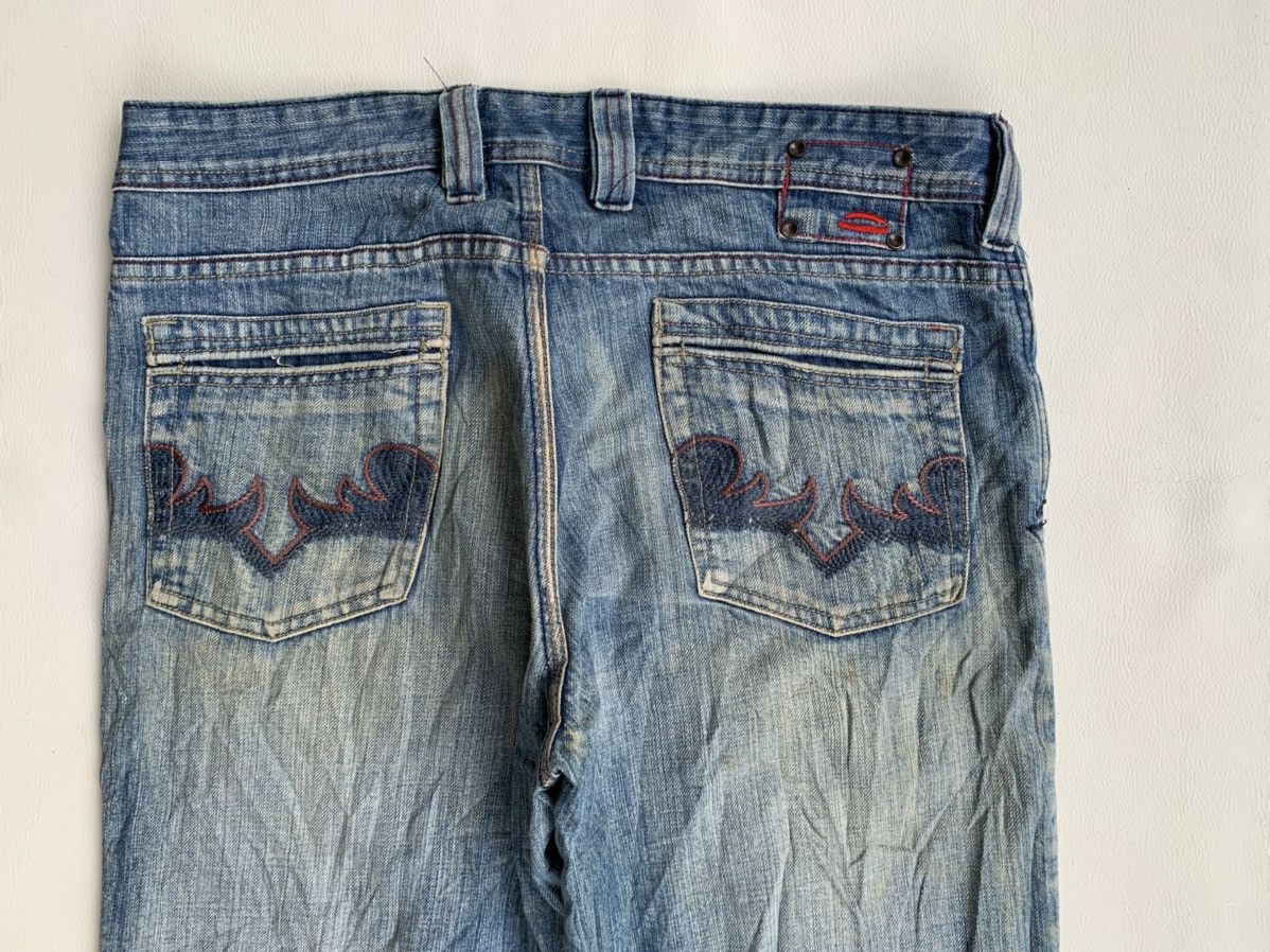Diesel × Vintage Vintage diesel distressed denim jeans Size US 31 - 4 Thumbnail