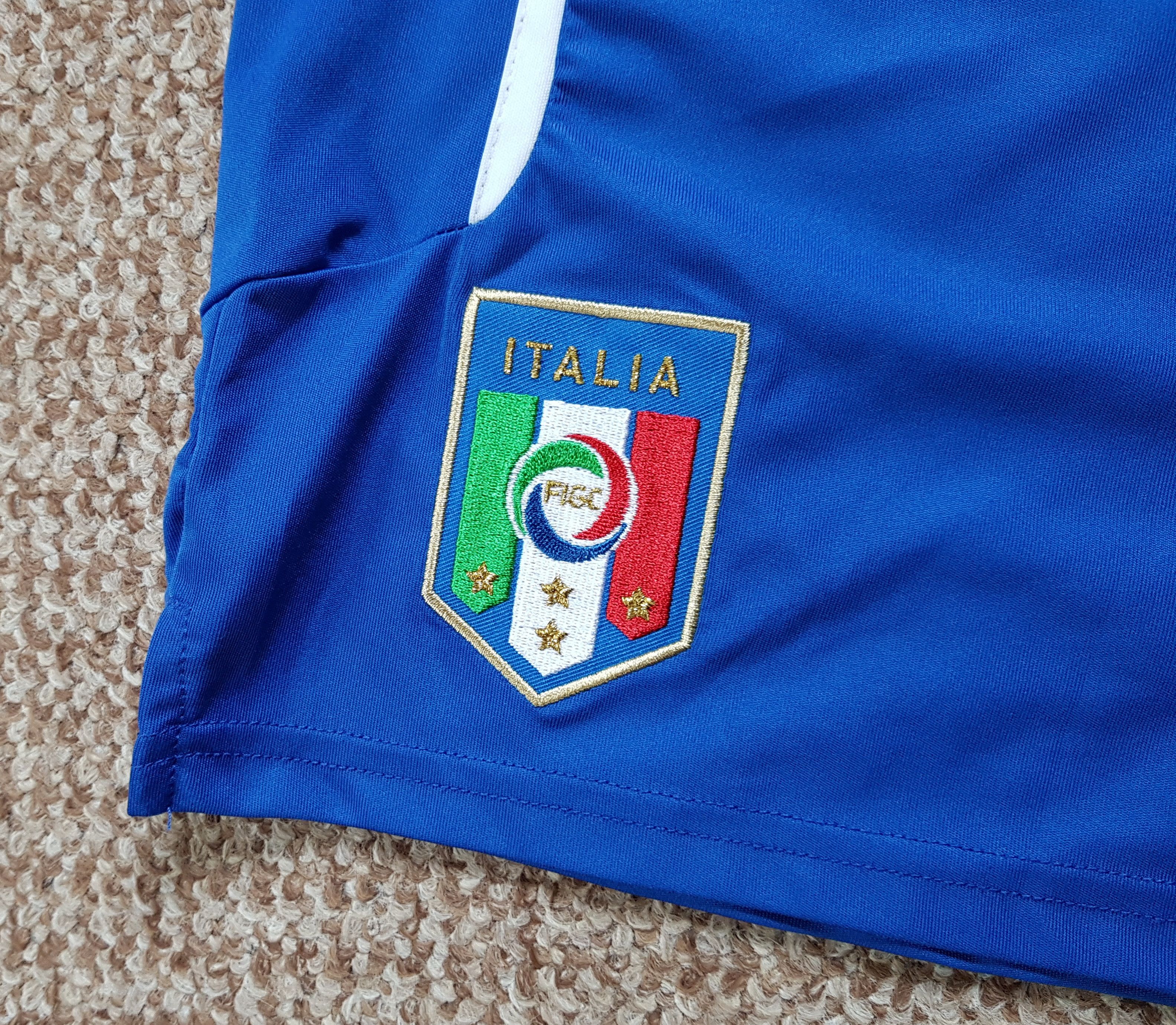 Puma Puma Italy National Team Soccer Football Shorts Kit Size US 34 / EU 50 - 2 Thumbnail