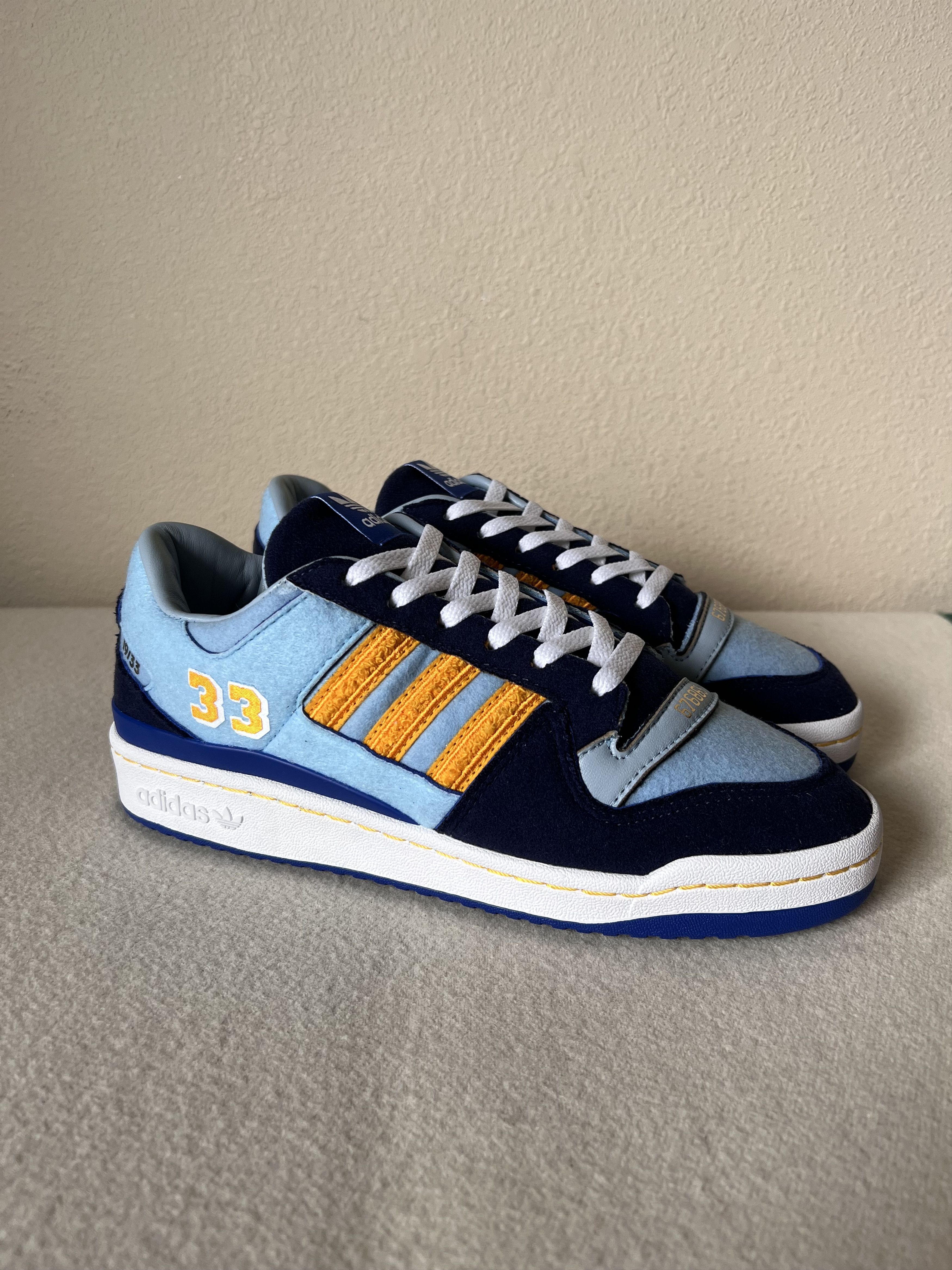 image of 19/33 Kareem Abdul-Jabbar Adidas Foruma Low Alpha Shoes in Blue, Men's (Size 10)