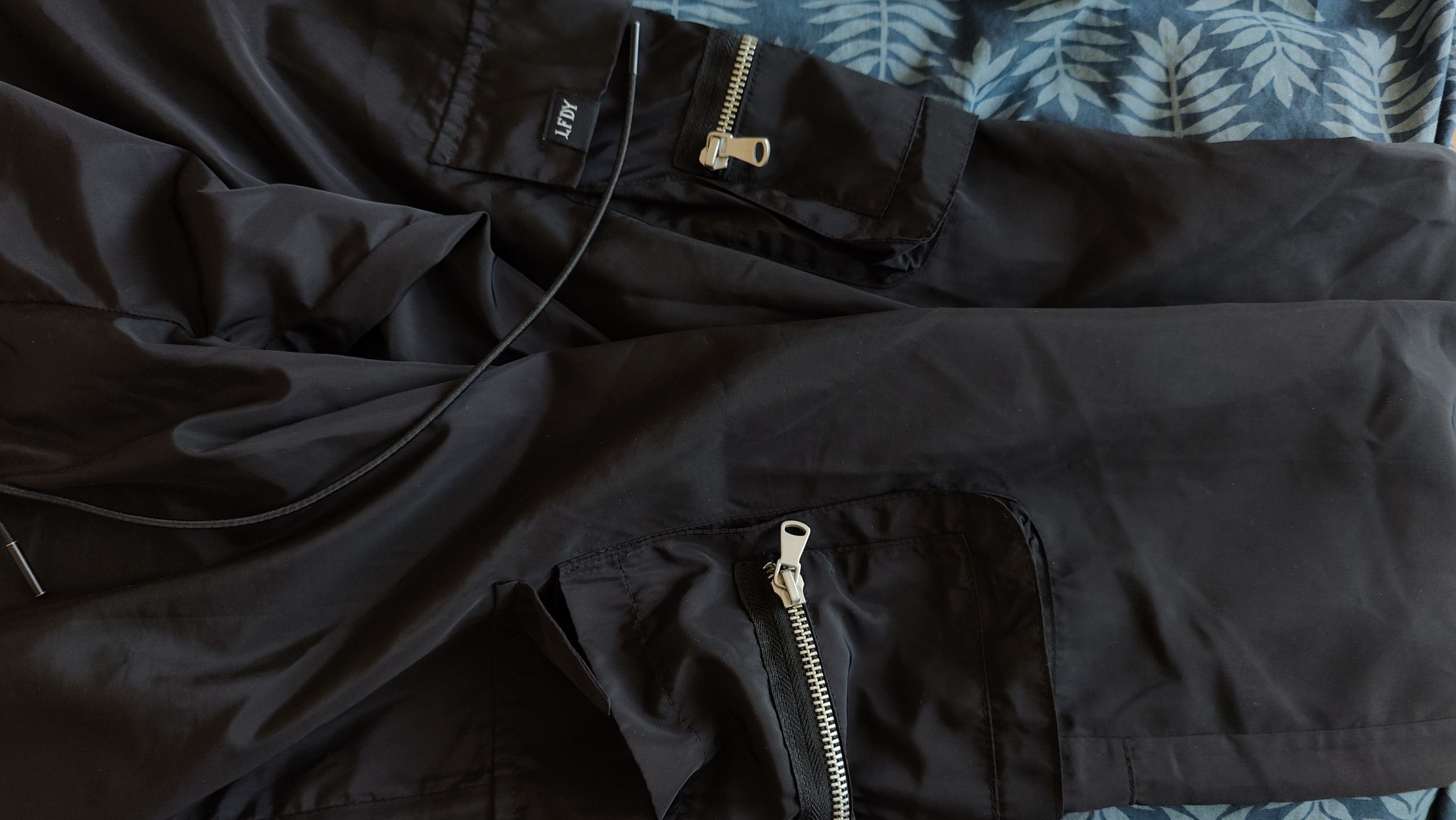 LFDY LFDY Nylon Black Zipper Cargo Sweatpants Pants RAVE Size US 34 / EU 50 - 7 Thumbnail
