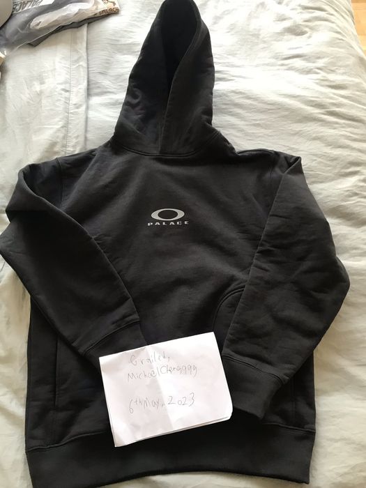 Palace Palace Oakley Hoodie Black | Grailed